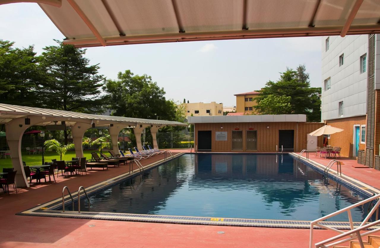 Bon Hotel Elvis Mobushipe Екстериор снимка