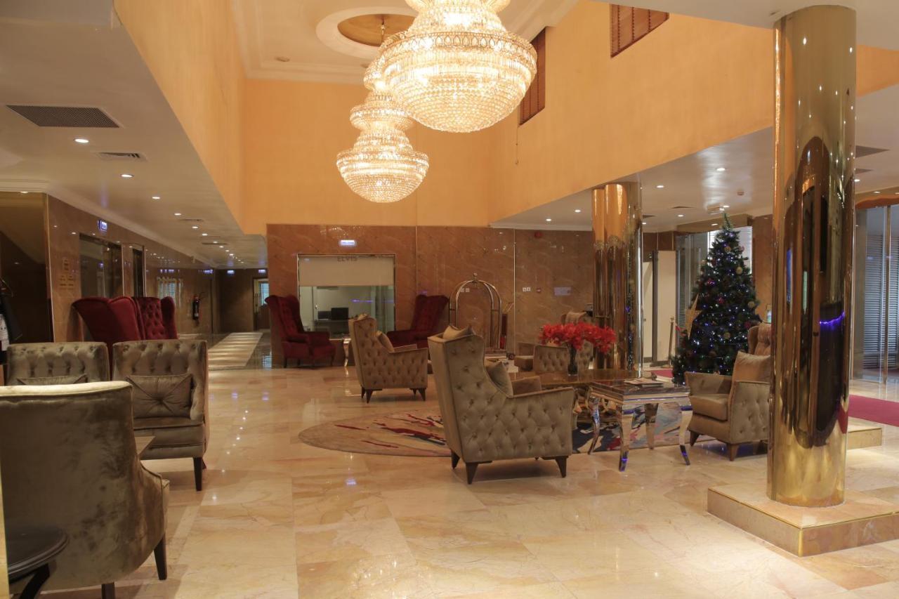 Bon Hotel Elvis Mobushipe Екстериор снимка